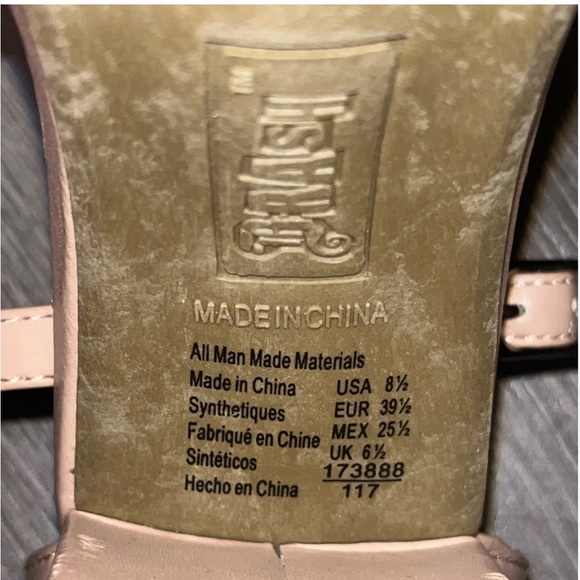 Brash nude heels - Picture 7 of 8